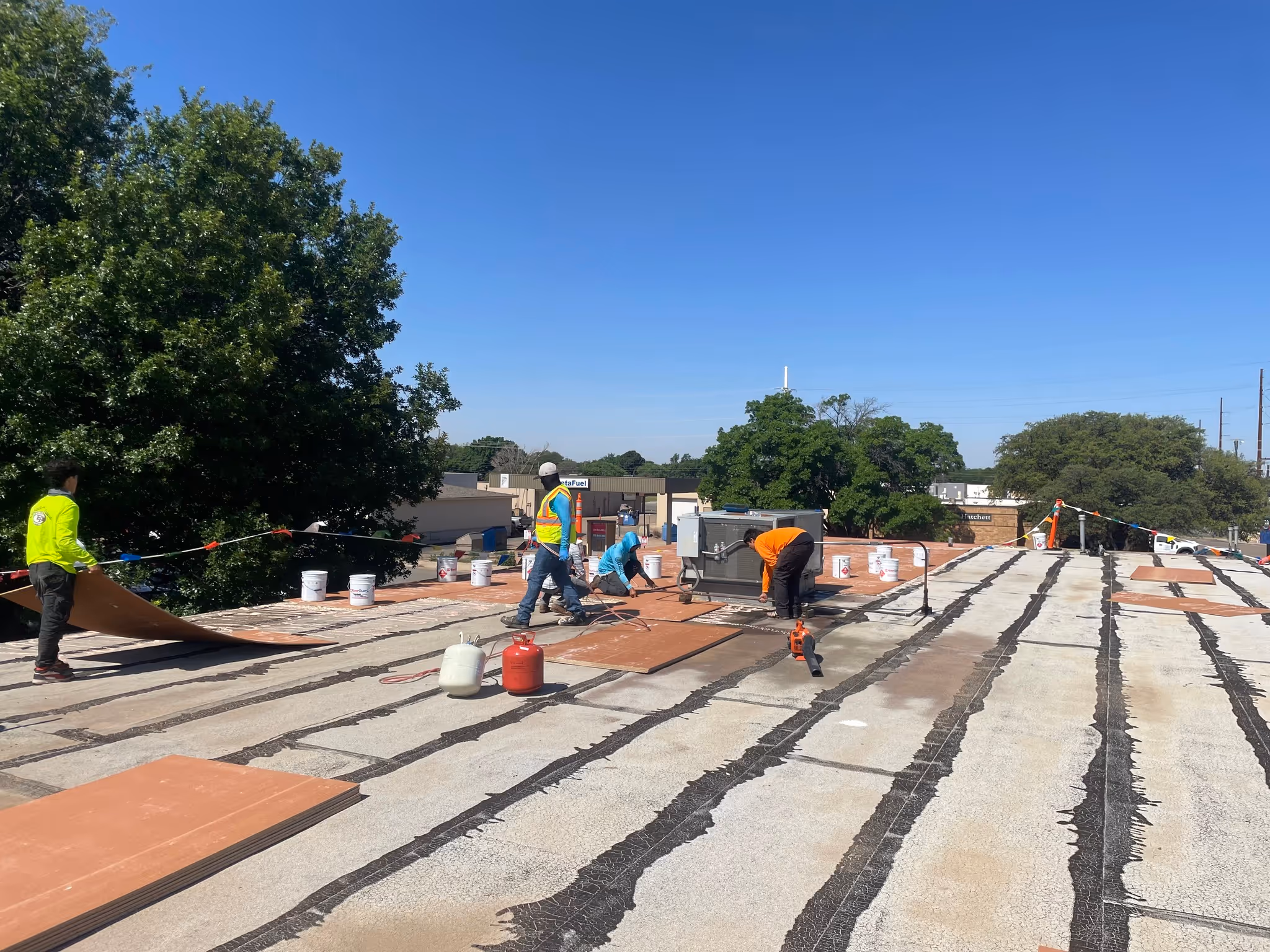 Commercial Roof Installation at Auto Plus